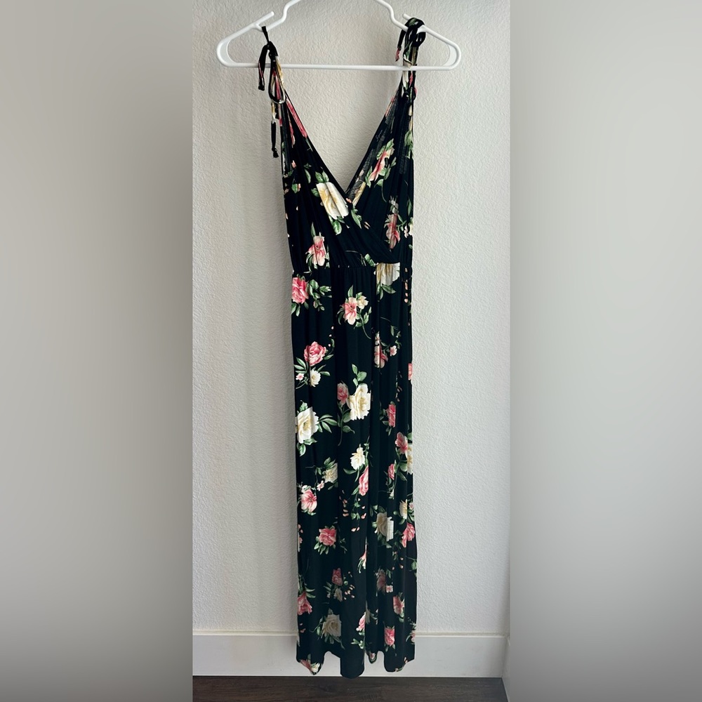Long black dress with flowers, Brand-Soprano(Nordstrom), Size small, Worn Once